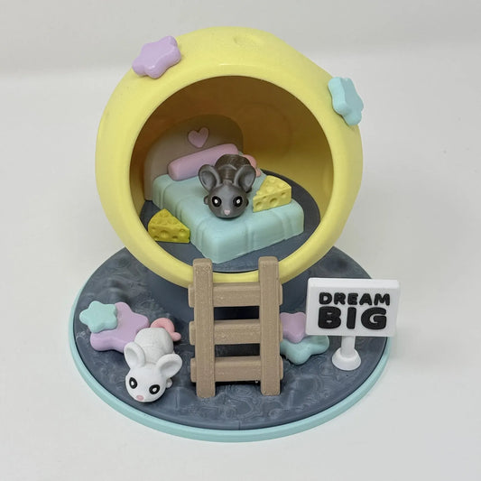 Moon Mouse House