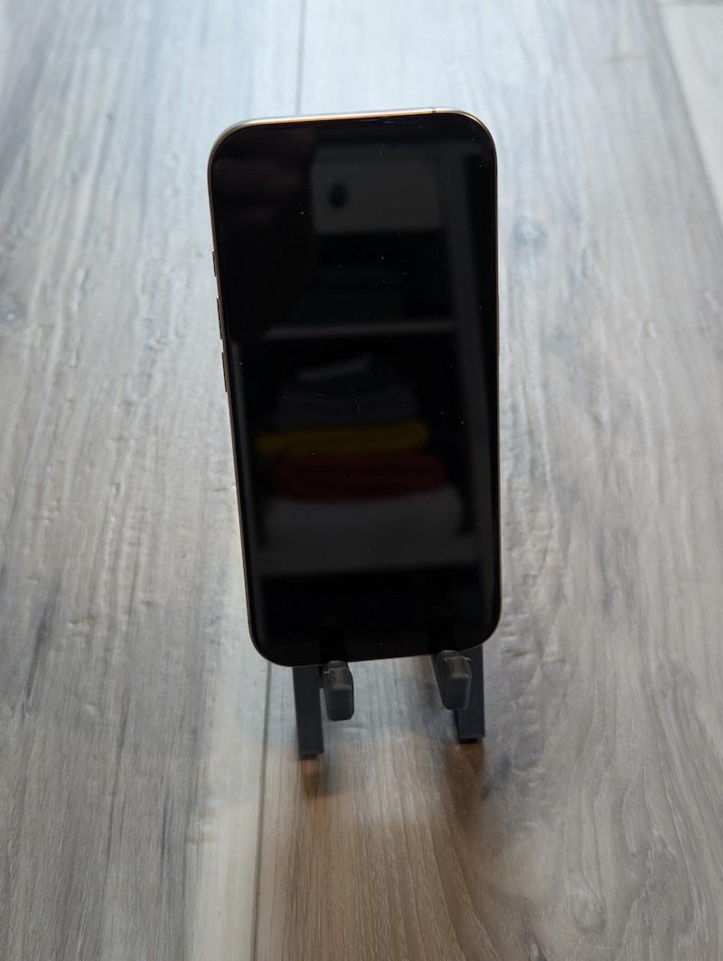 Foldable Phone Stand