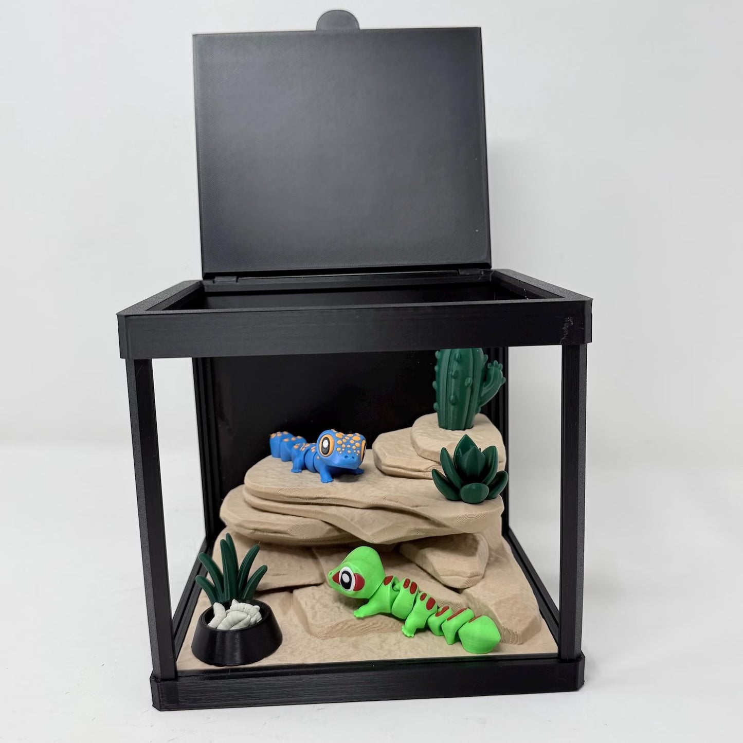 Gecko Terrarium with Lift Lid